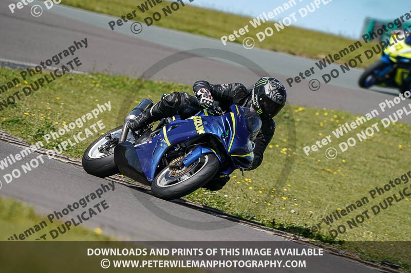 anglesey no limits trackday;anglesey photographs;anglesey trackday photographs;enduro digital images;event digital images;eventdigitalimages;no limits trackdays;peter wileman photography;racing digital images;trac mon;trackday digital images;trackday photos;ty croes